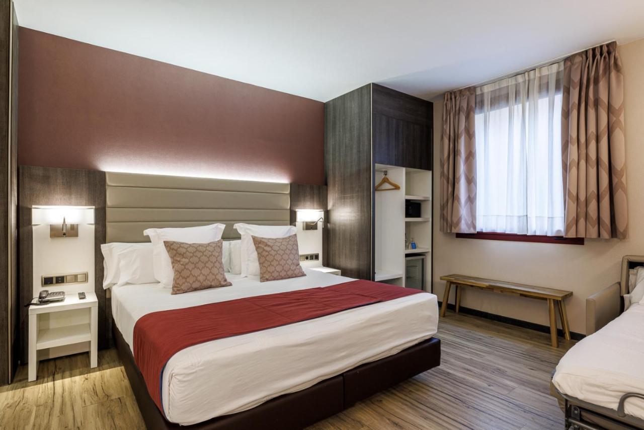 Hotel Ronda Lesseps Βαρκελώνη Δωμάτιο φωτογραφία
